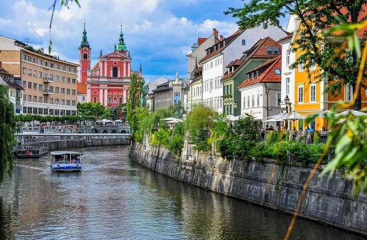 ljubljana canal ship